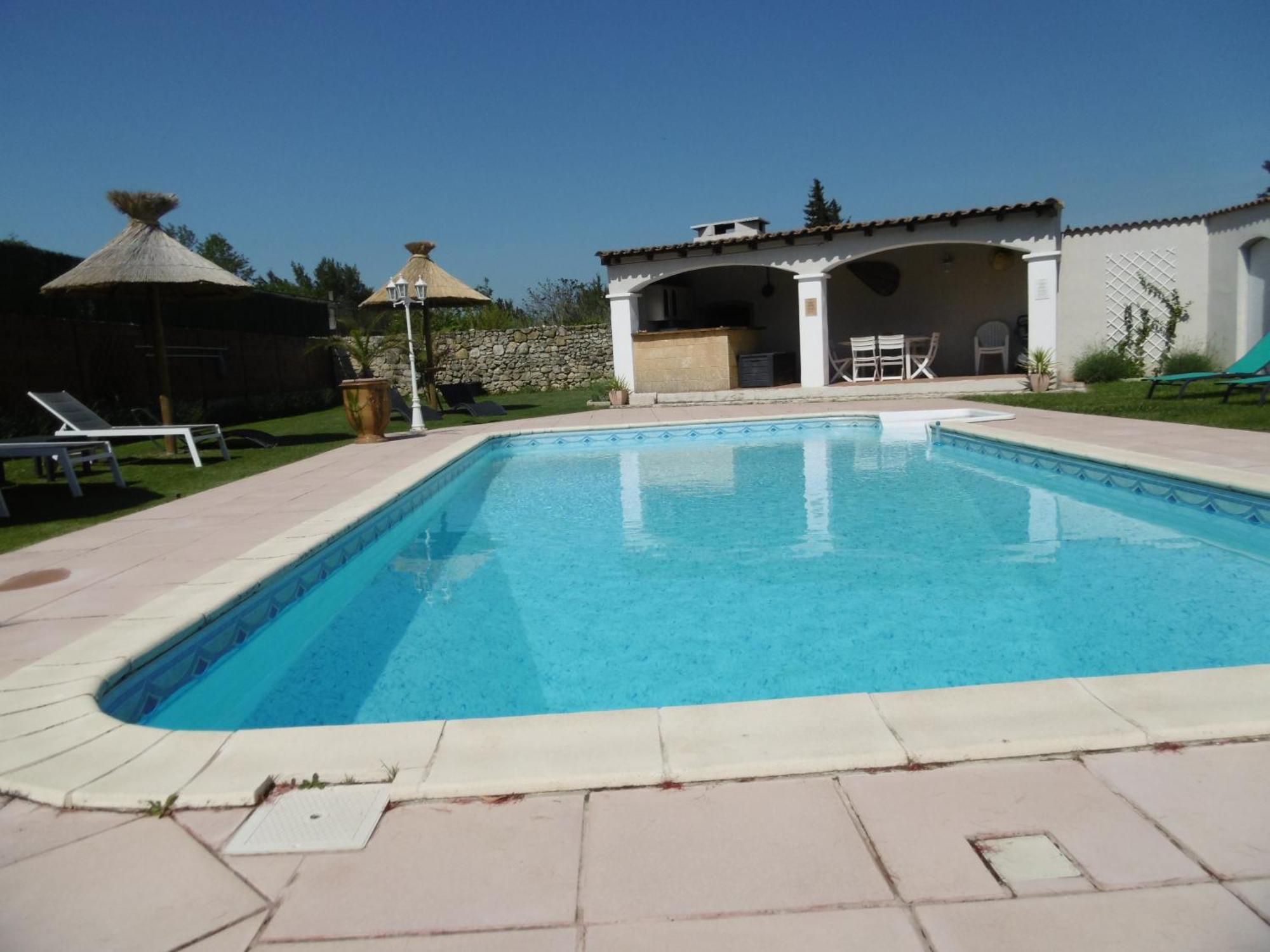 Le Gite De Lolivier En Provence Aramon Esterno foto